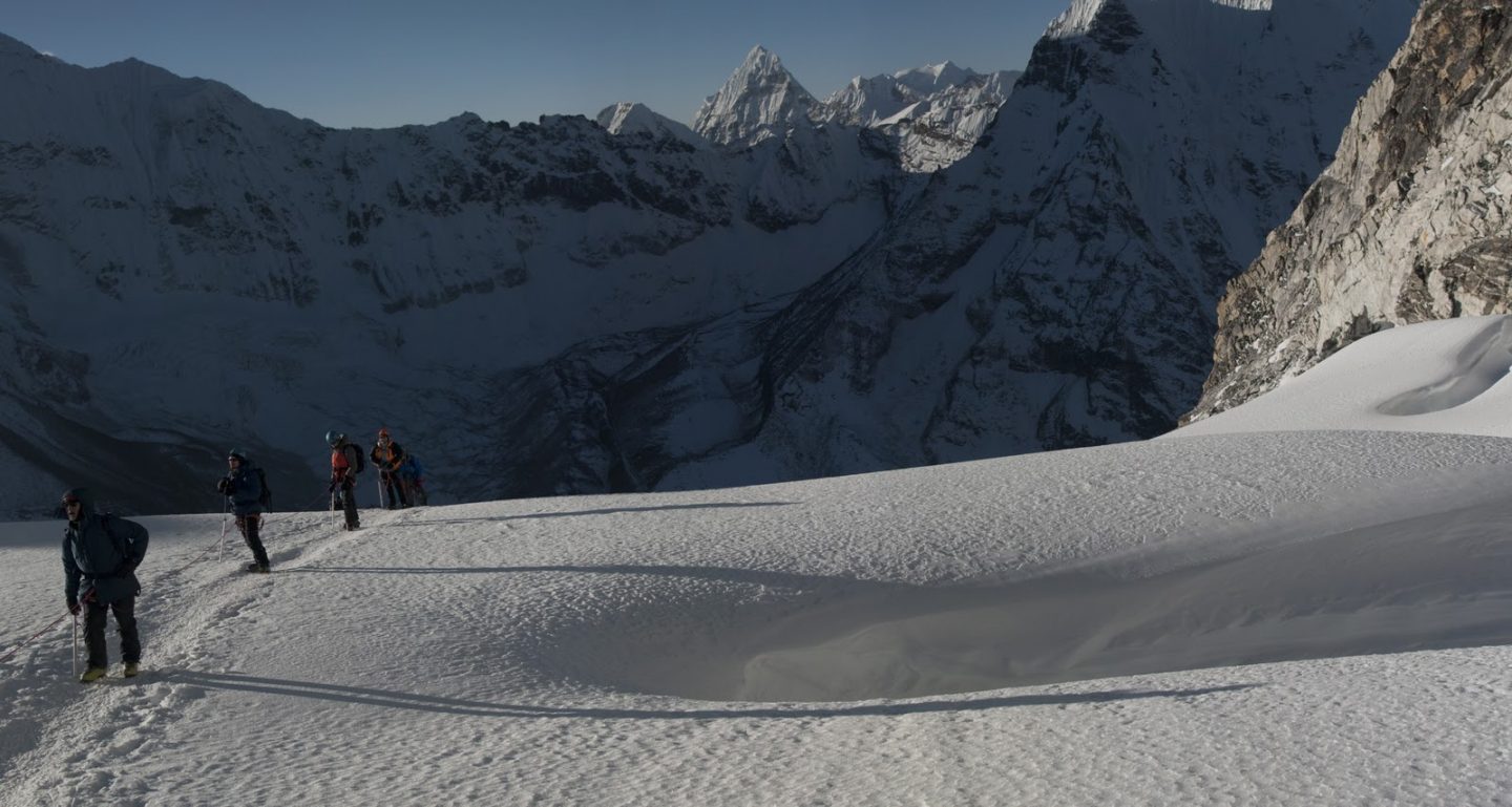 Island Peak (6,189m) + Everest BC Trek