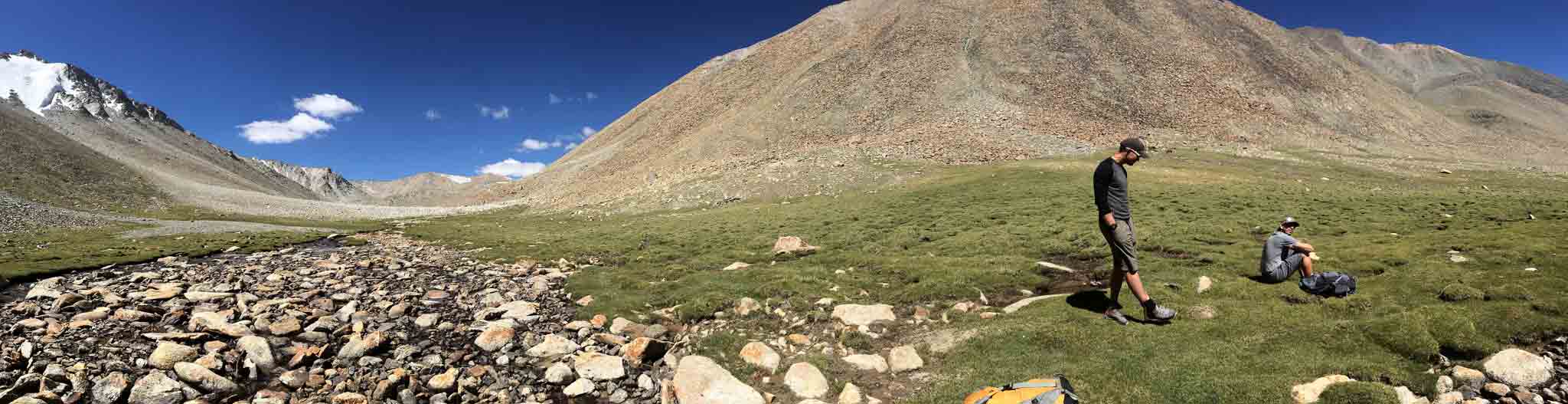 stok-kangri-approach